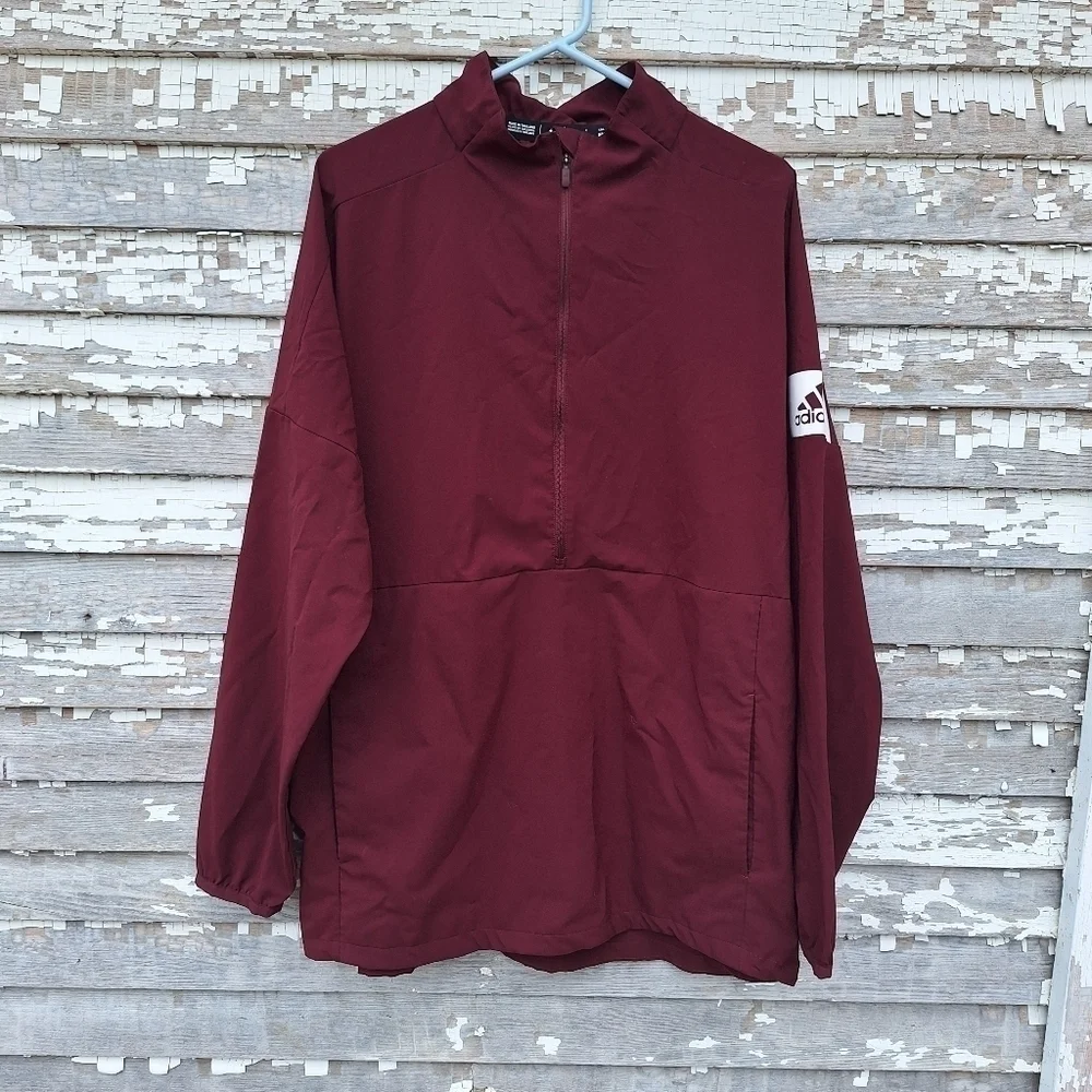 🌟 Adidas Pullover jacket size medium